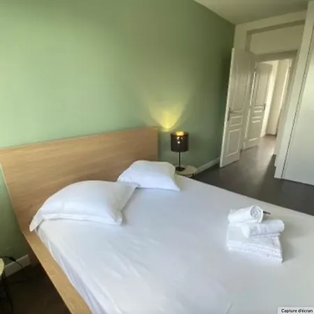 Apartamento Bright Apartment With Balcony Nantes